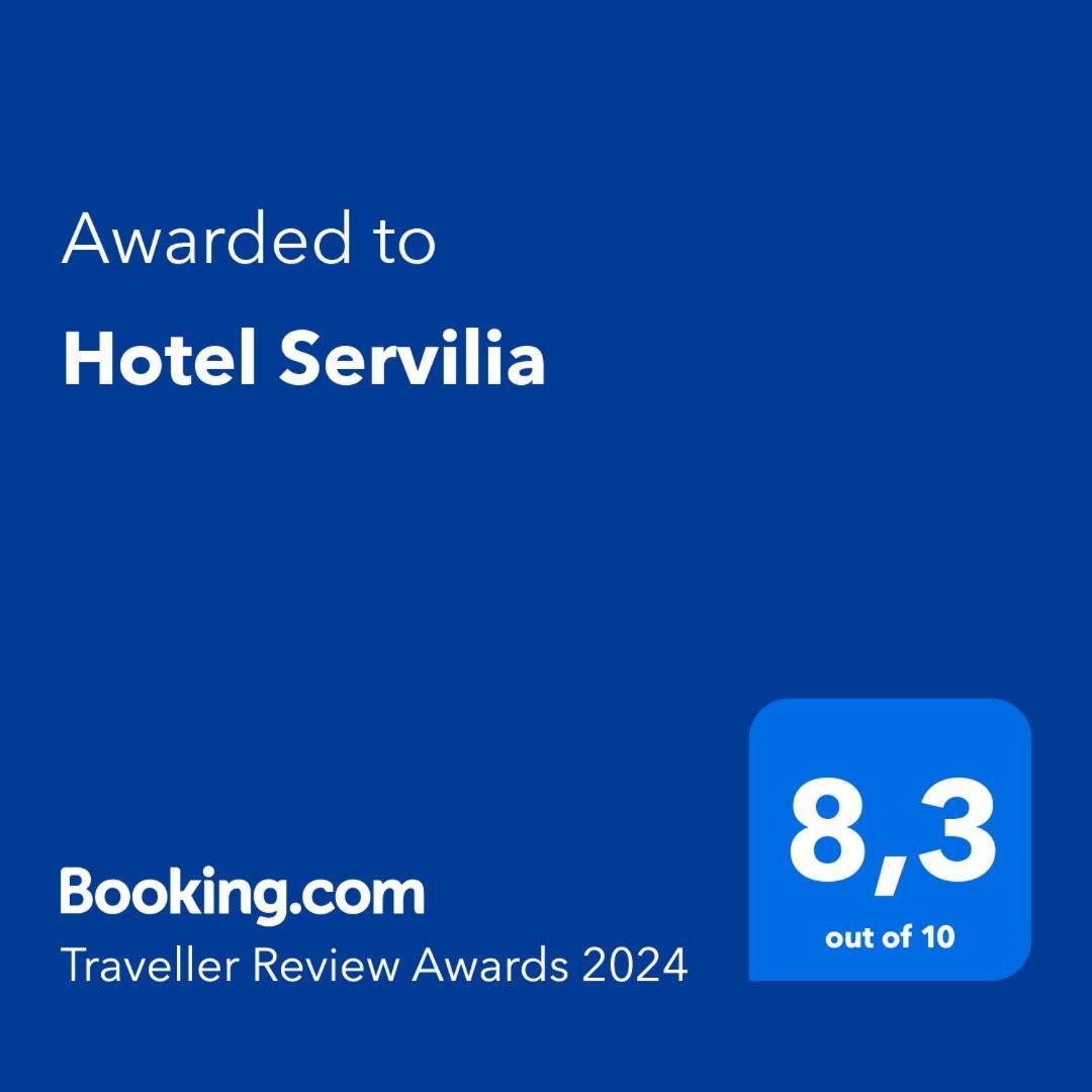 Hostal Servilia Carmona  Exteriör bild